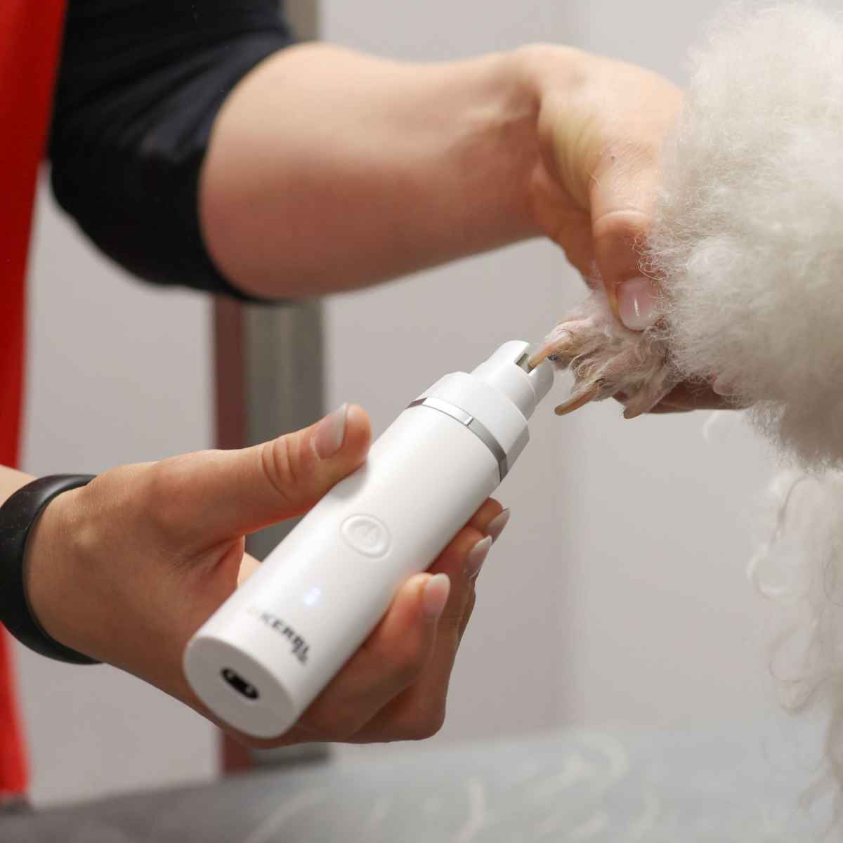 Battery-Powered Multi-Trimmer 4in1