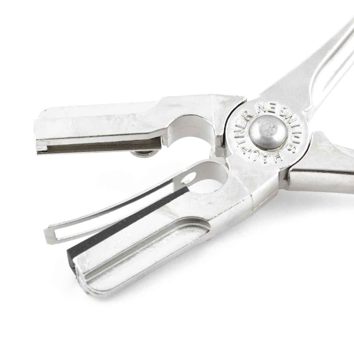 Tattoo pliers for cats