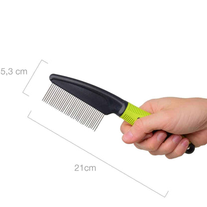 Fur Comb with Rotating Teeth