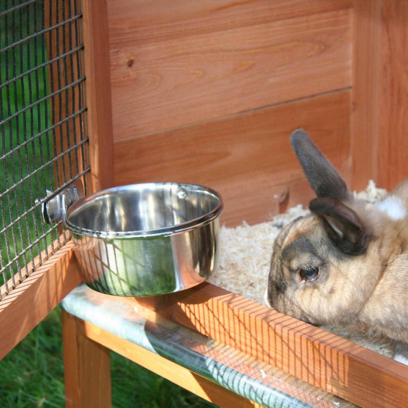 Food Bowl with Screw Fastening